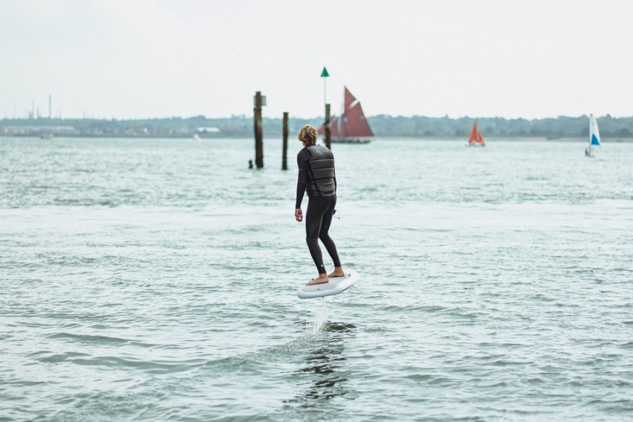 Comment faire du surf électrique foil ?